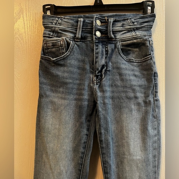 Kancan Signature High Rise Super Flare Raw Hem Size 22 (Juniors) - Picture 4 of 9